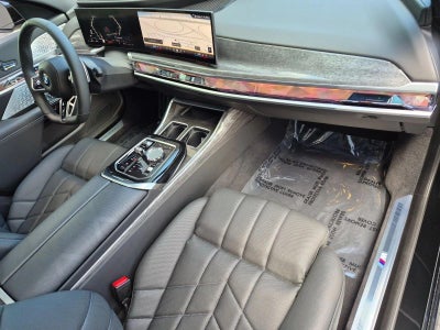 2023 BMW 760i xDrive Sedan
