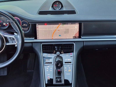 2018 Porsche Panamera RWD