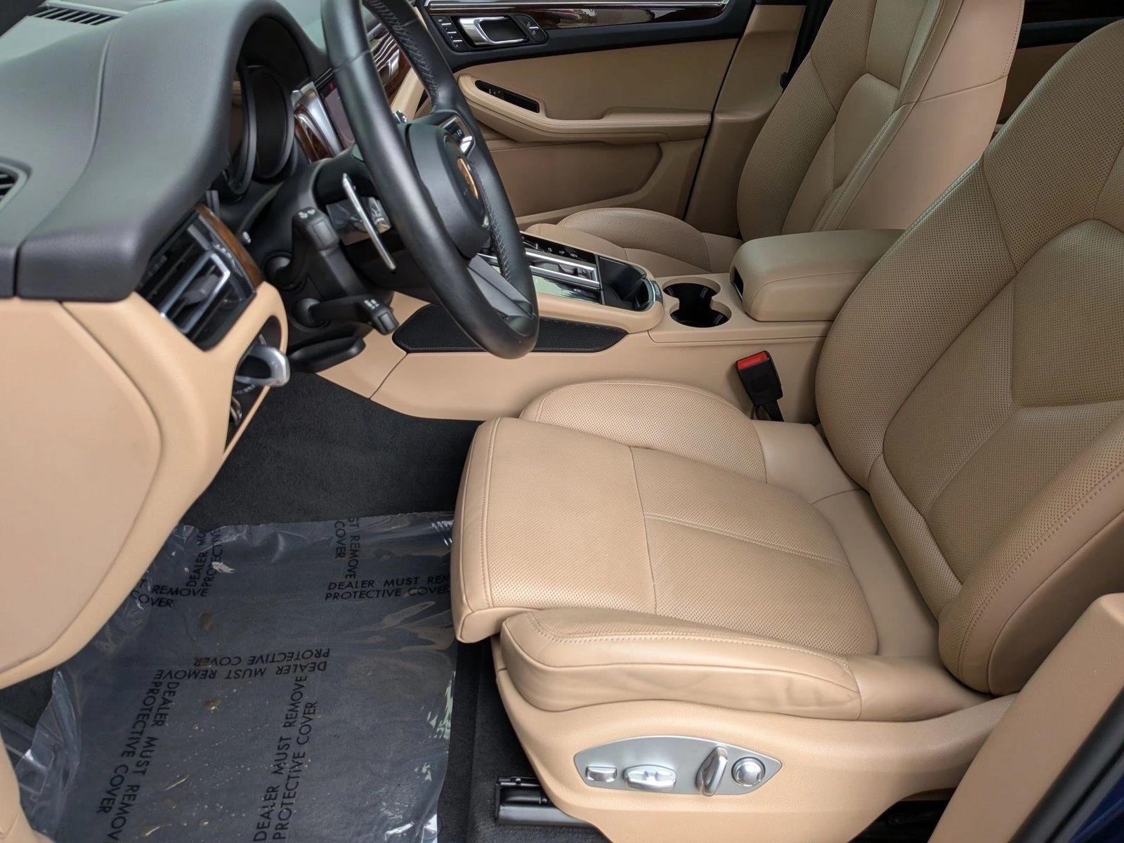 2023 Porsche Macan AWD