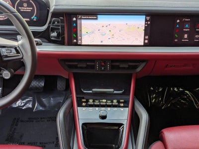2024 Porsche Cayenne AWD