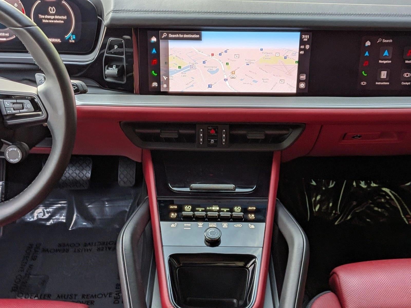 2024 Porsche Cayenne AWD