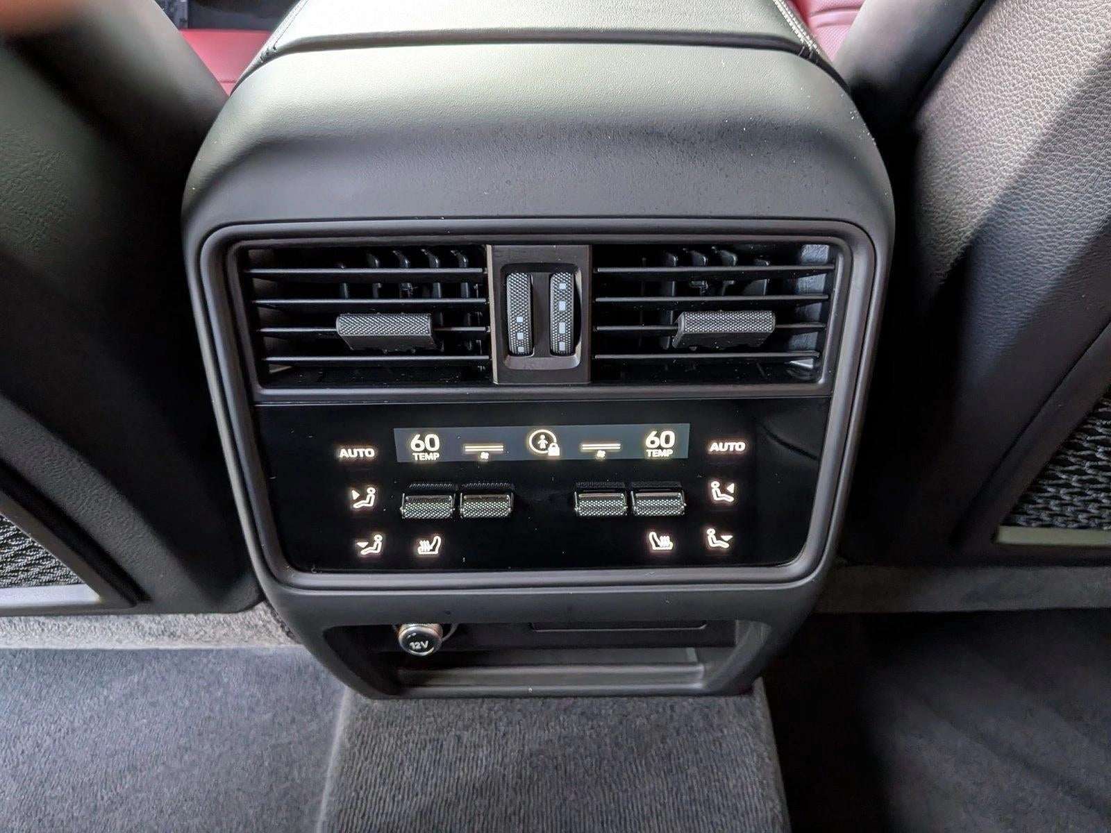 2024 Porsche Cayenne AWD
