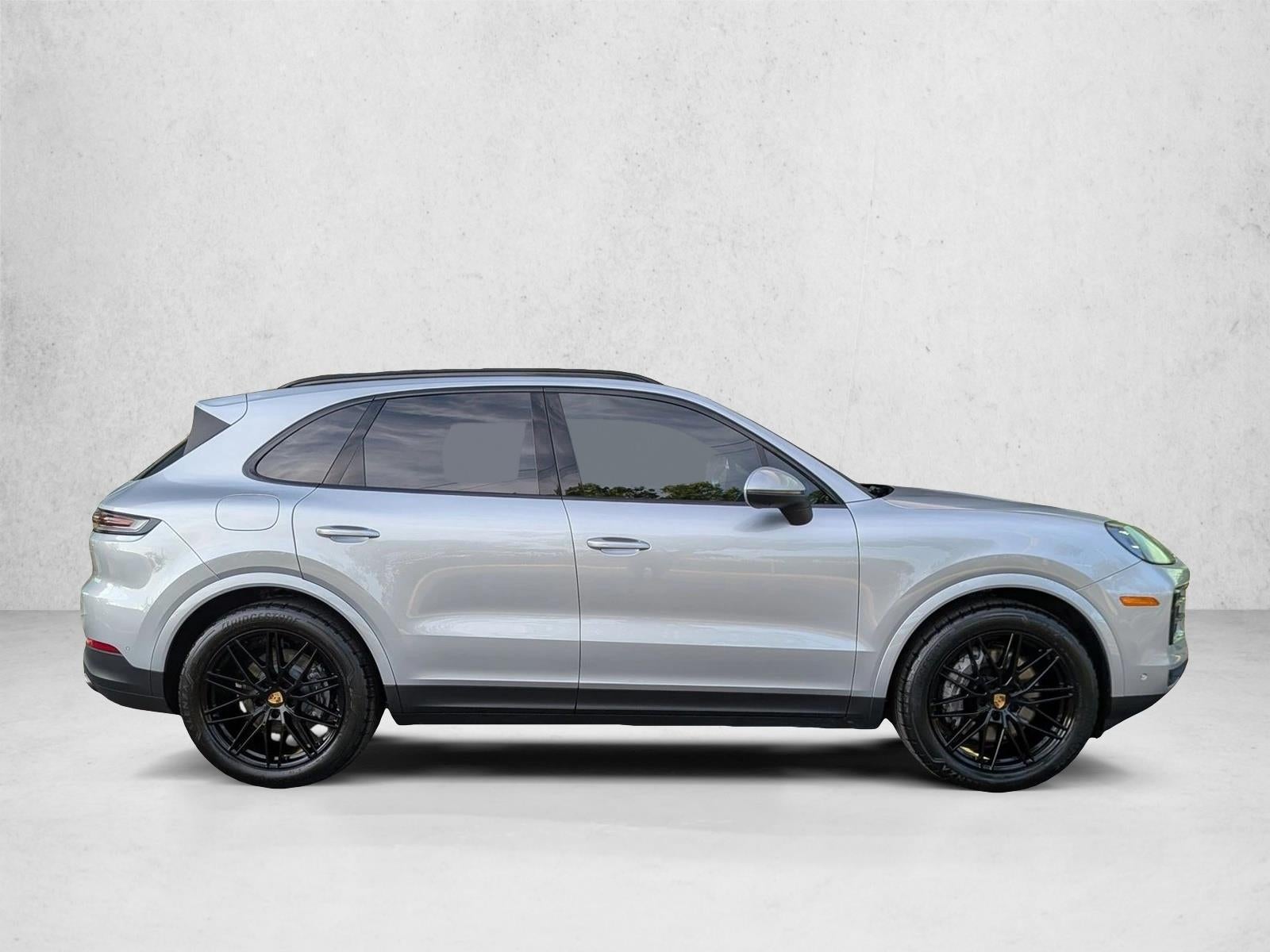 2024 Porsche Cayenne AWD