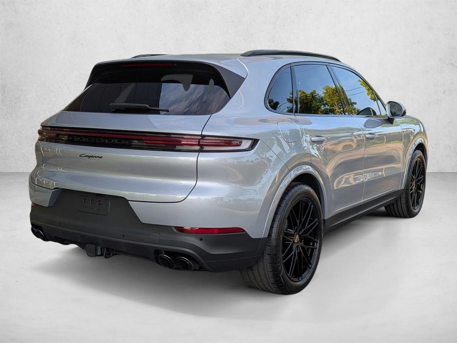 2024 Porsche Cayenne AWD