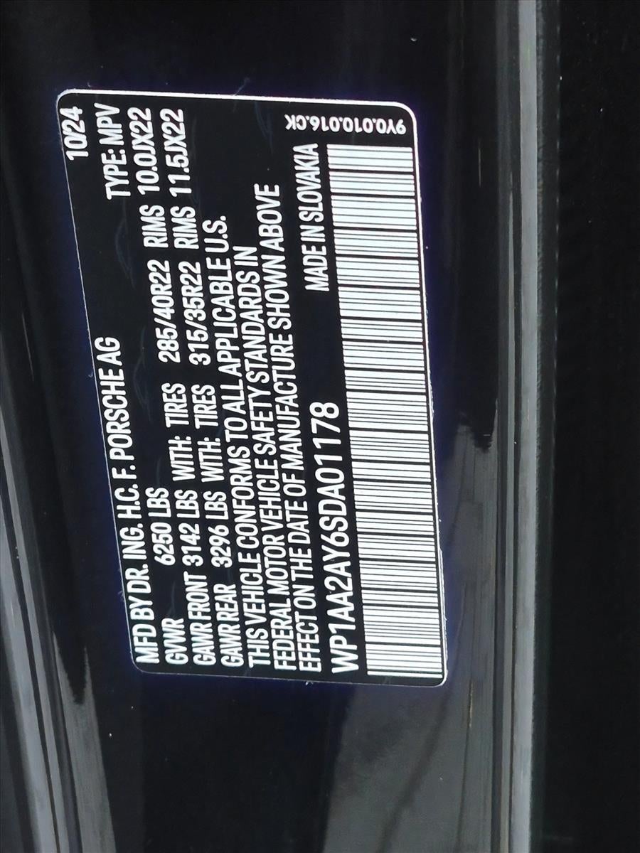 2025 Porsche Cayenne AWD