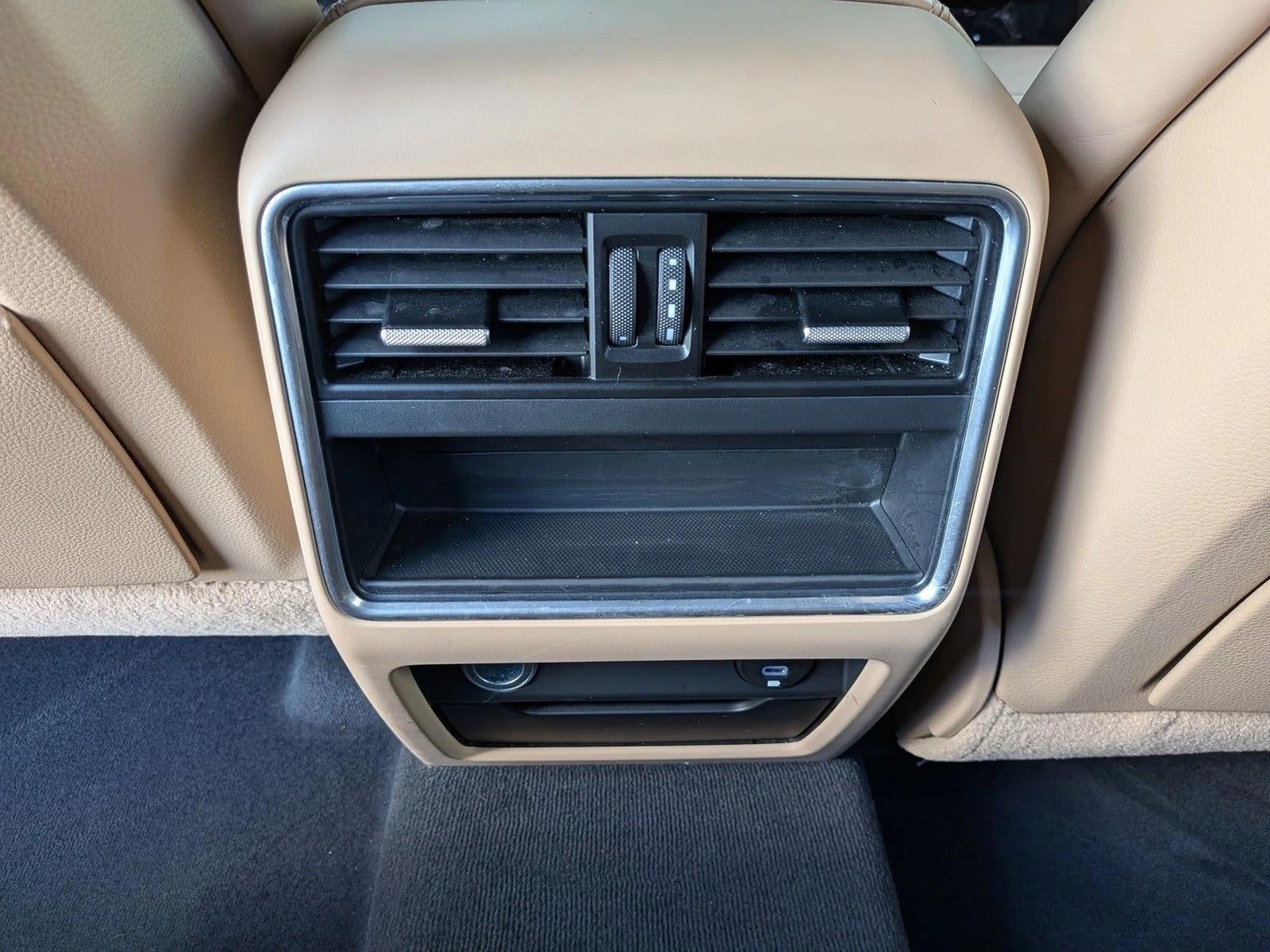 2023 Porsche Cayenne Platinum Edition AWD
