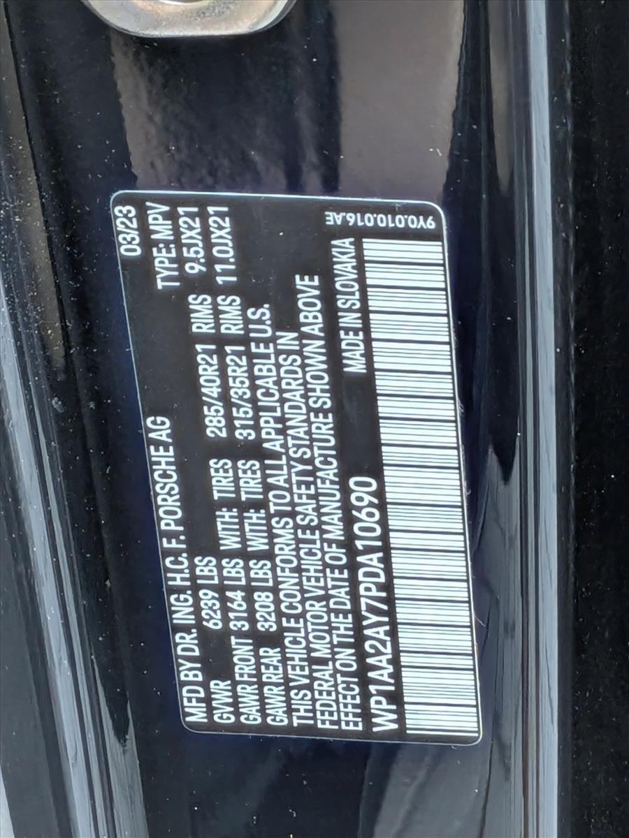 2023 Porsche Cayenne Platinum Edition AWD