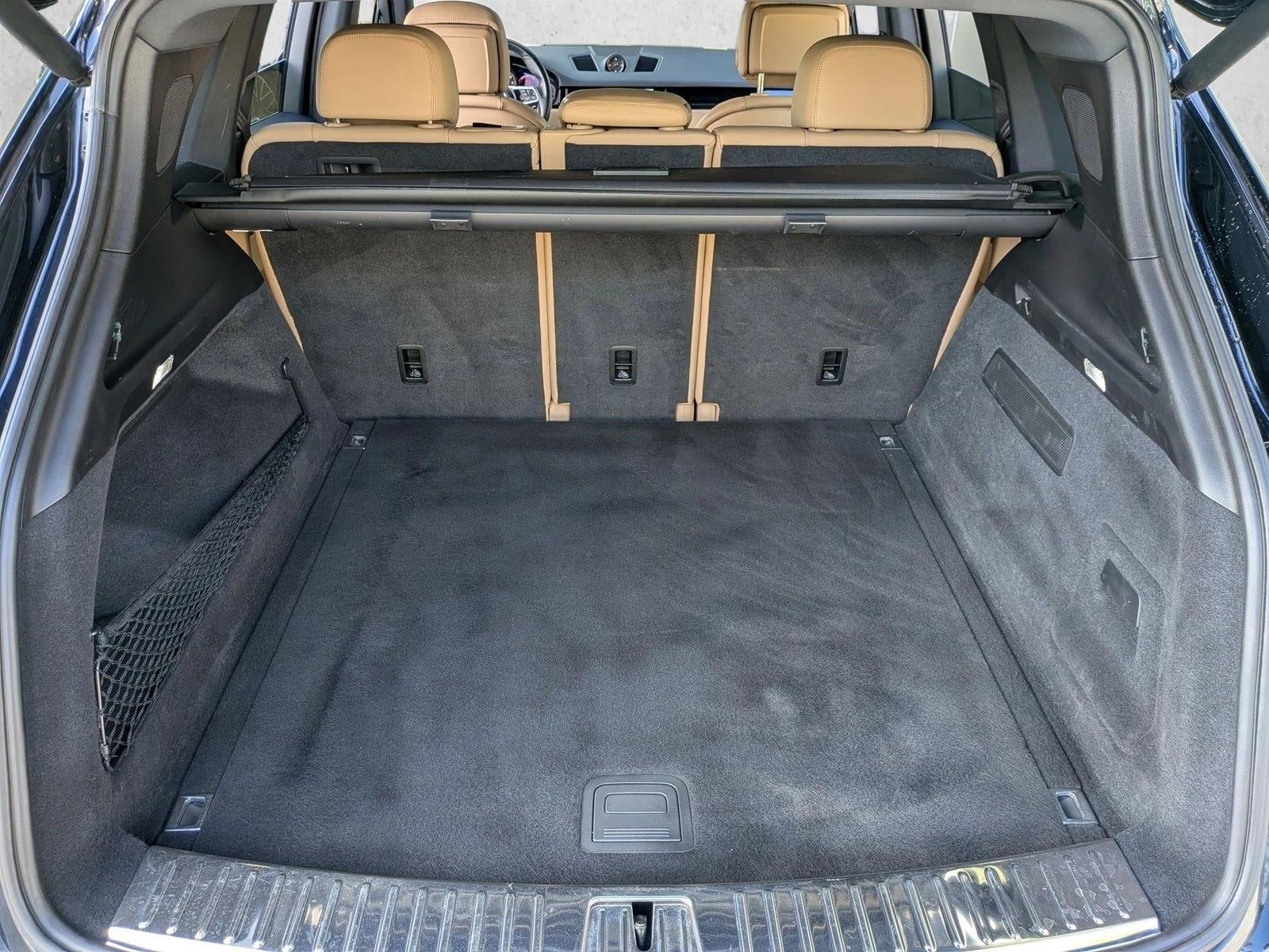 2023 Porsche Cayenne Platinum Edition AWD