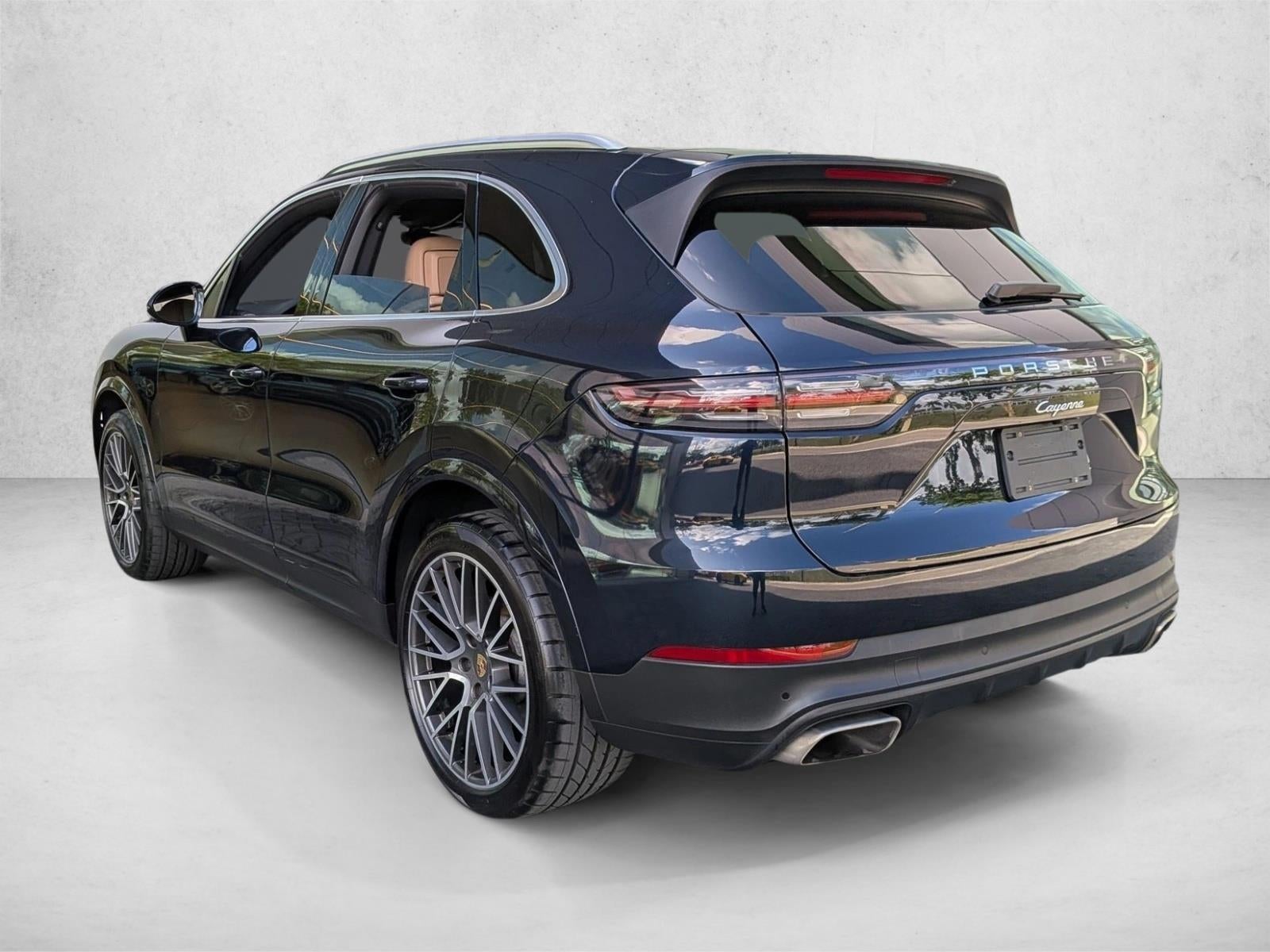 2023 Porsche Cayenne Platinum Edition AWD