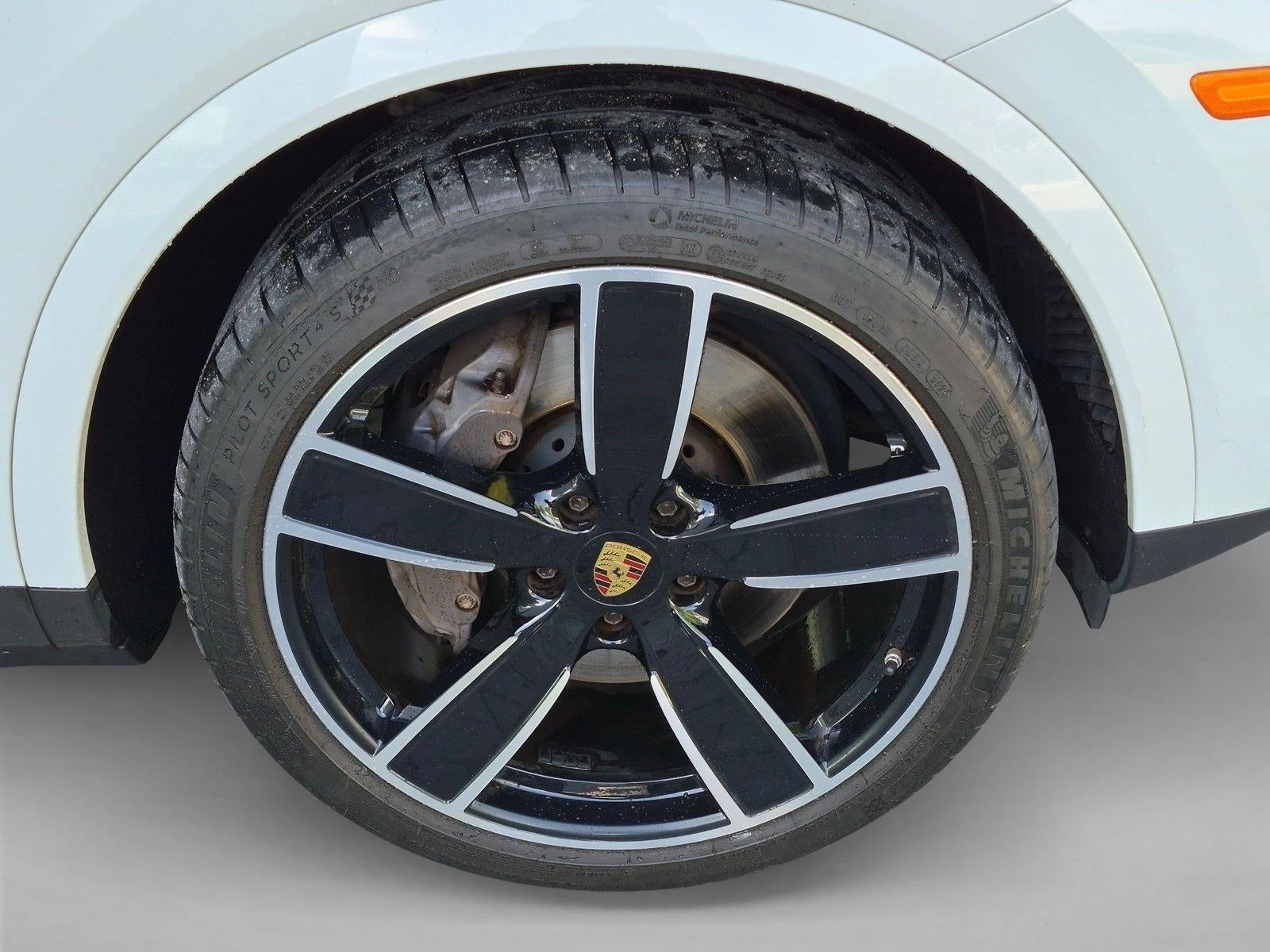 2023 Porsche Cayenne Platinum Edition Coupe AWD