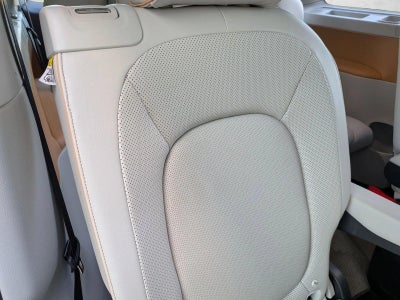 2025 Volkswagen ID. Buzz 1st Edition 4MOTION w/Two-Tone