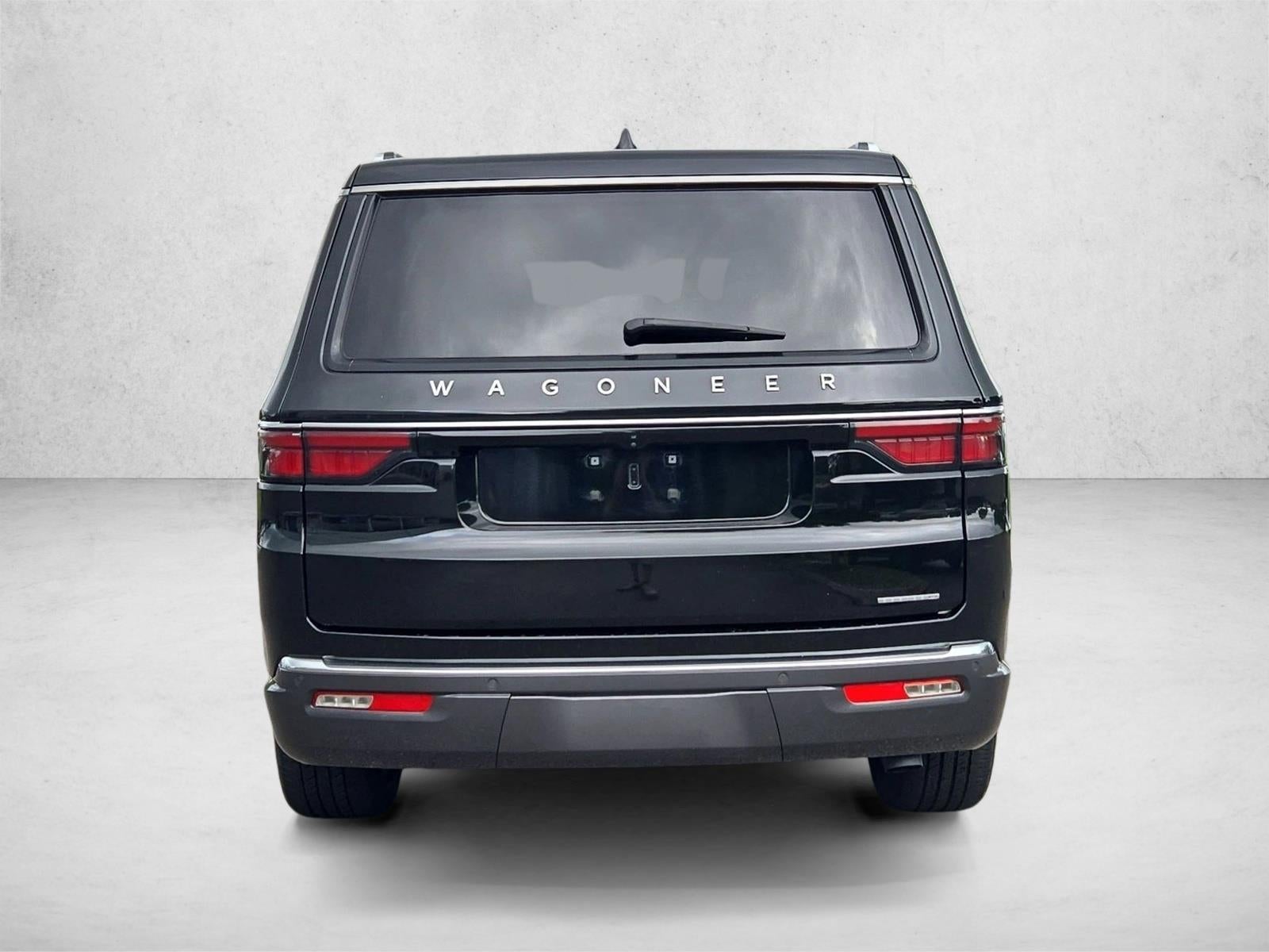 2022 Jeep Wagoneer Series II 4x2