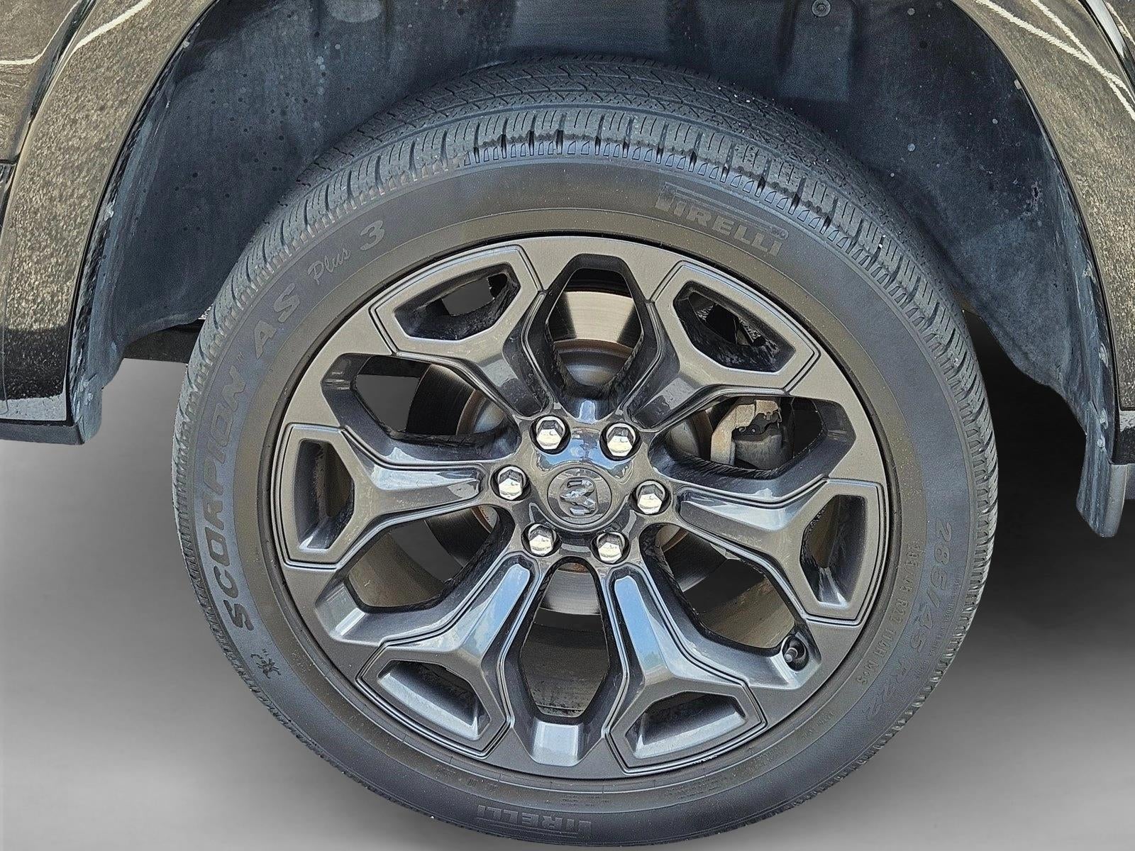 2021 RAM 1500 Limited 4x4 Crew Cab 5'7" Box