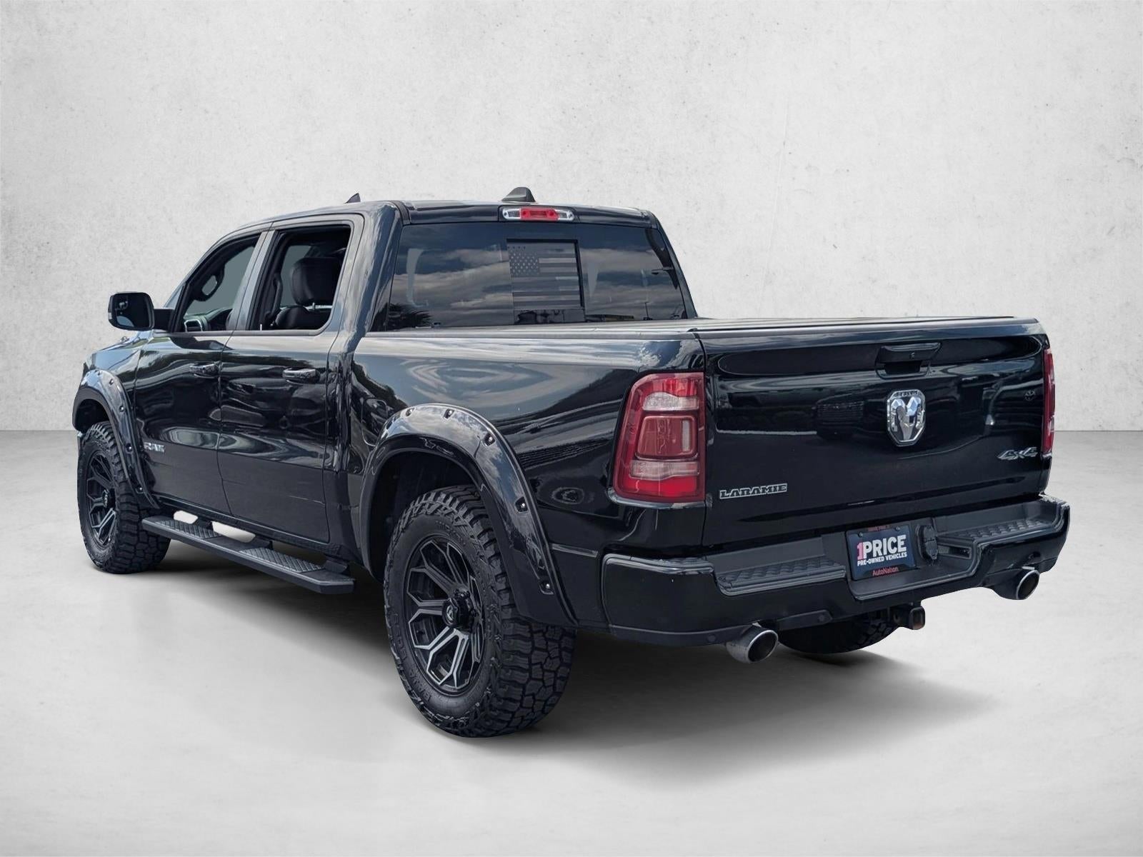 2022 RAM 1500 Laramie 4x4 Crew Cab 5'7" Box