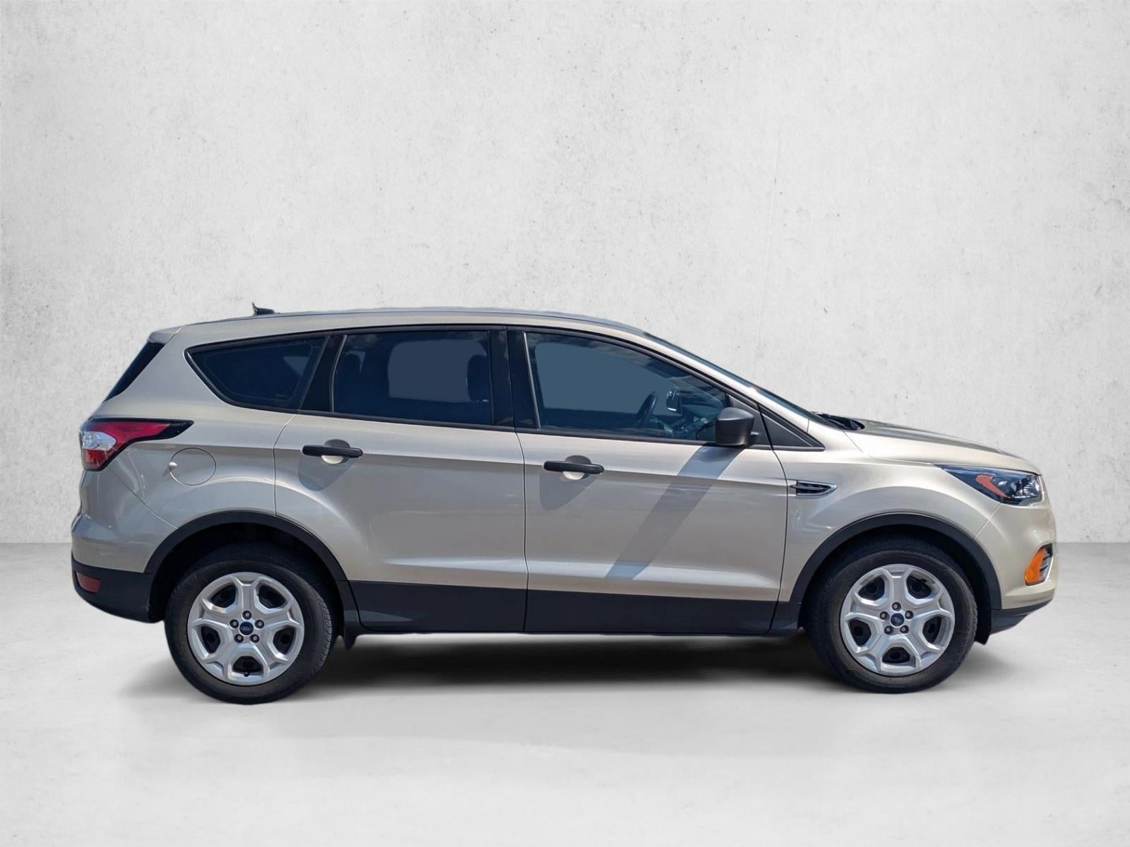 2017 Ford Escape S FWD