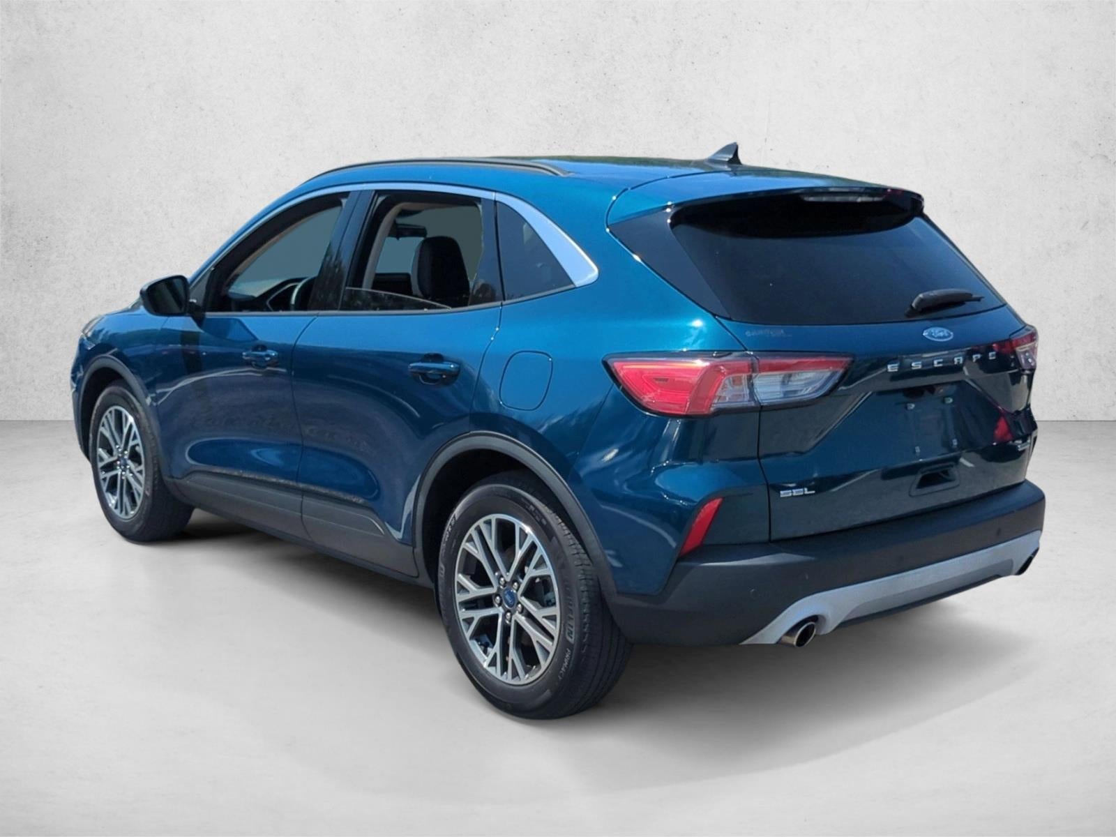 2020 Ford Escape SEL FWD