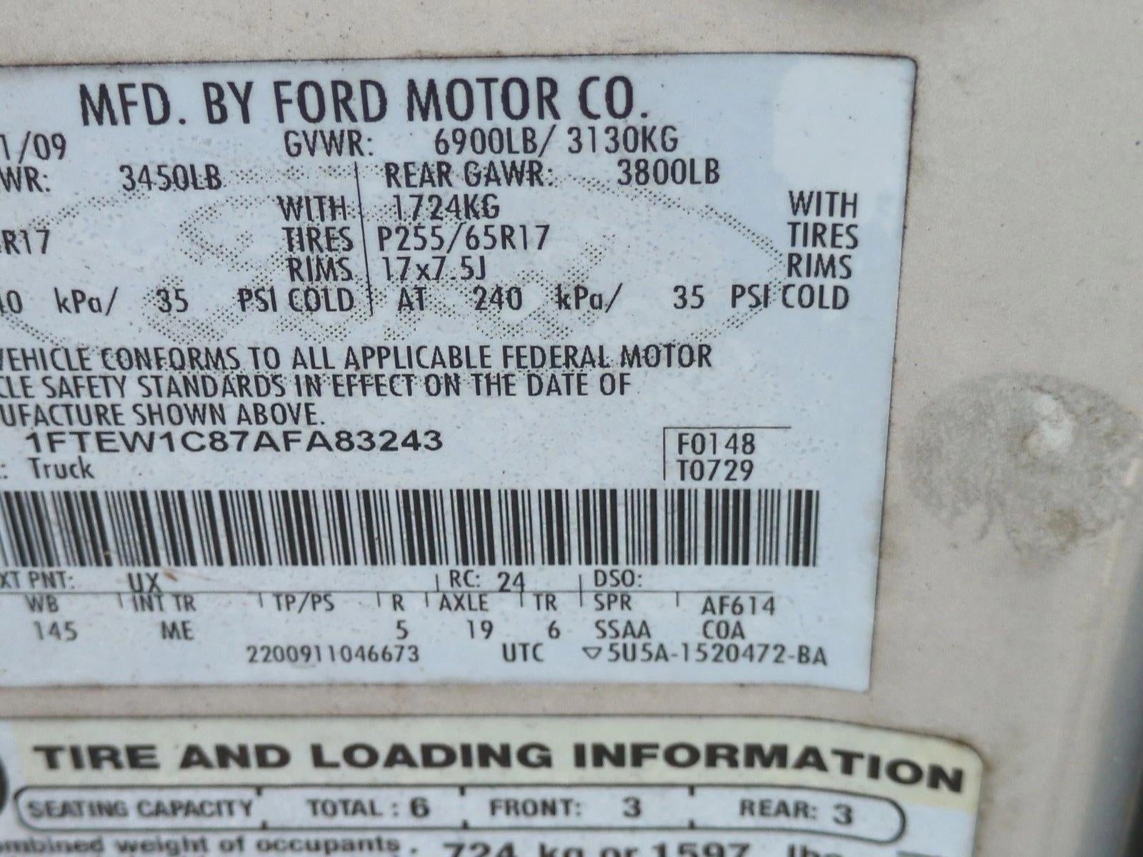 2010 Ford F-150 2WD SuperCrew 5-1/2 Ft Box XLT