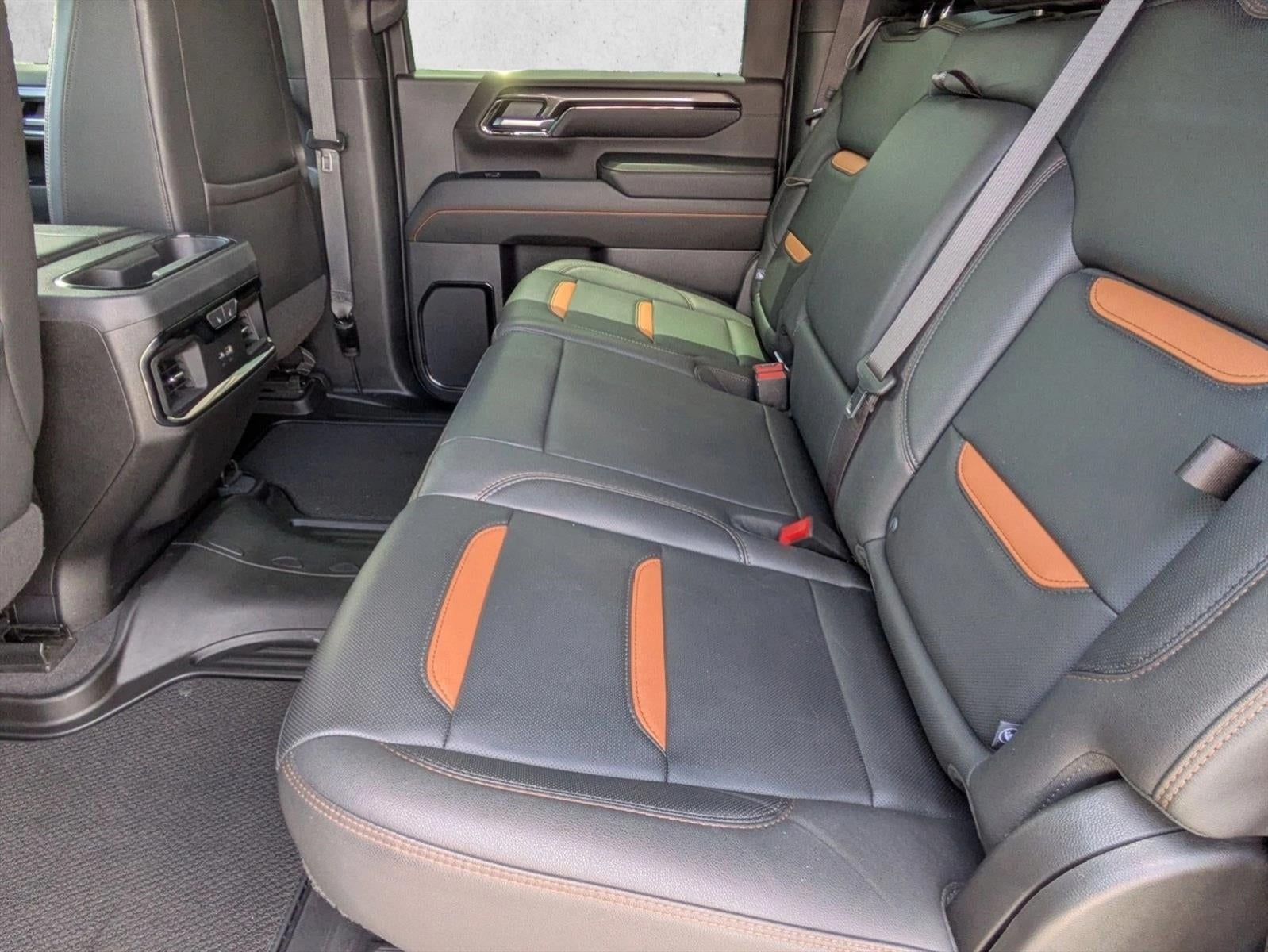 2024 GMC Sierra 2500 HD Crew Cab Long Box 4-Wheel Drive AT4