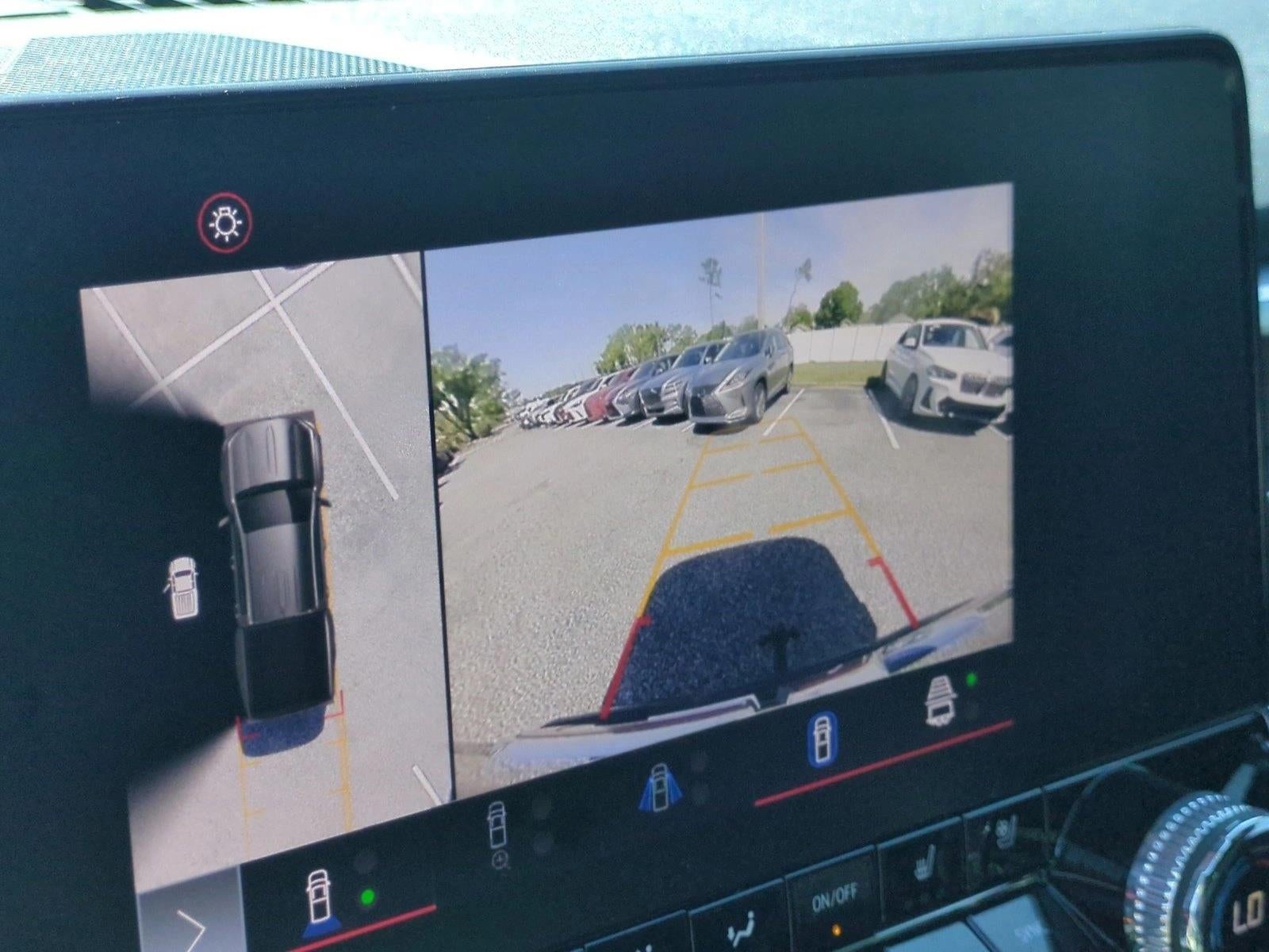 2023 GMC Canyon Crew Cab Short Box 4-Wheel Drive Denali