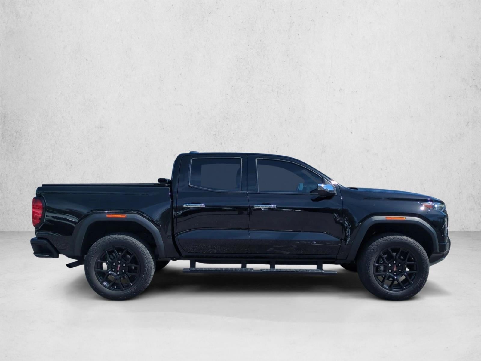 2023 GMC Canyon Crew Cab Short Box 4-Wheel Drive Denali