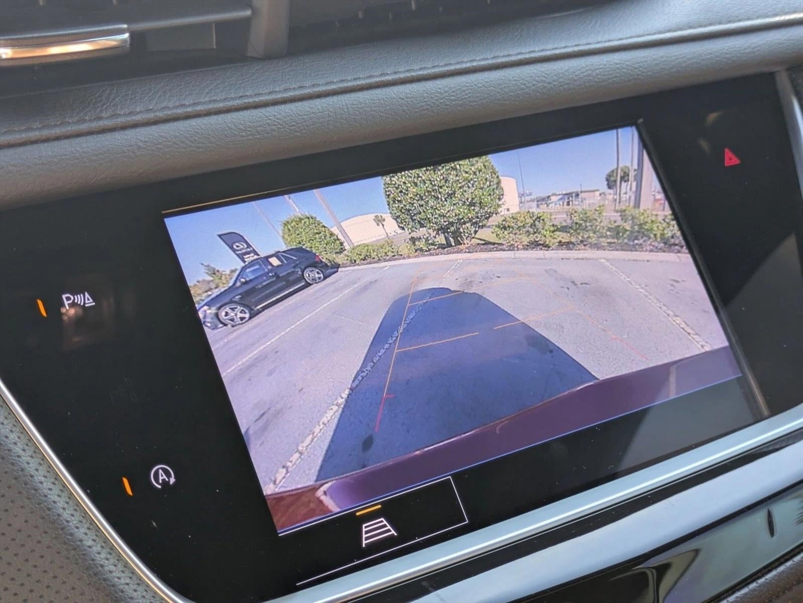 2022 Cadillac XT5 FWD 4dr Premium Luxury