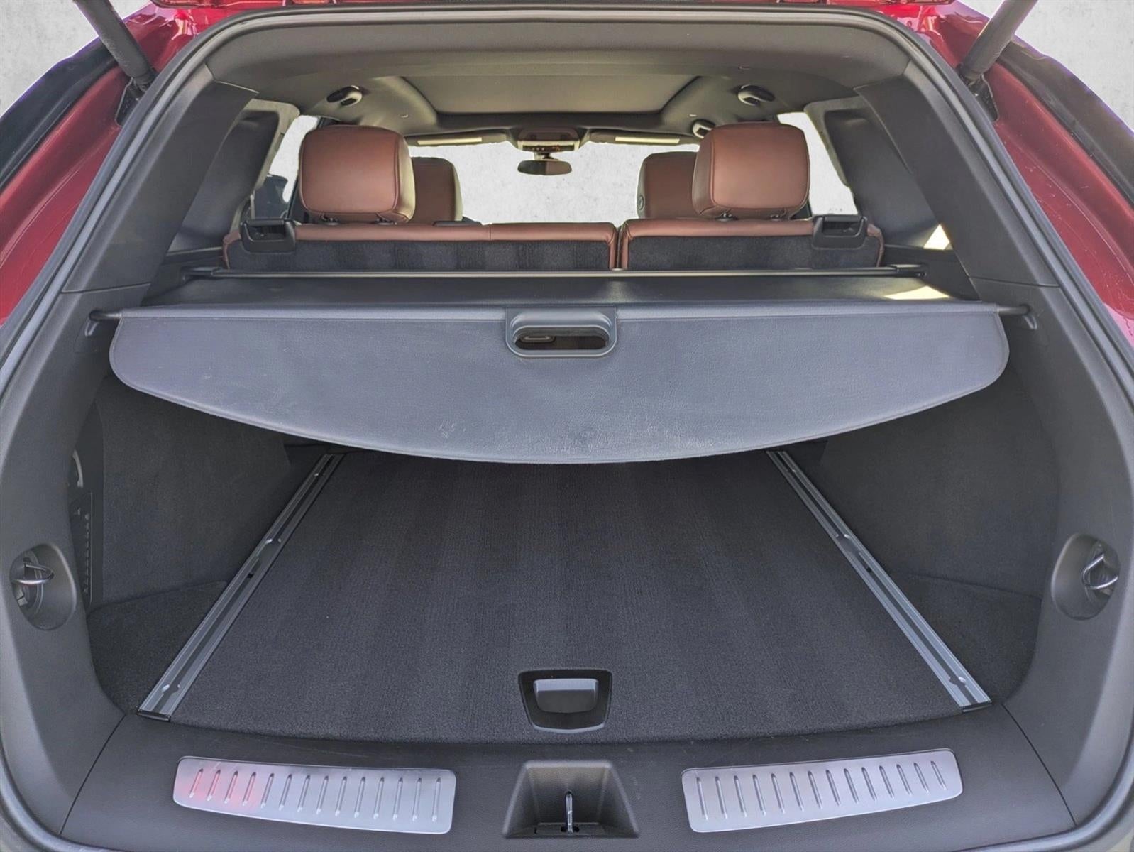 2022 Cadillac XT5 FWD 4dr Premium Luxury