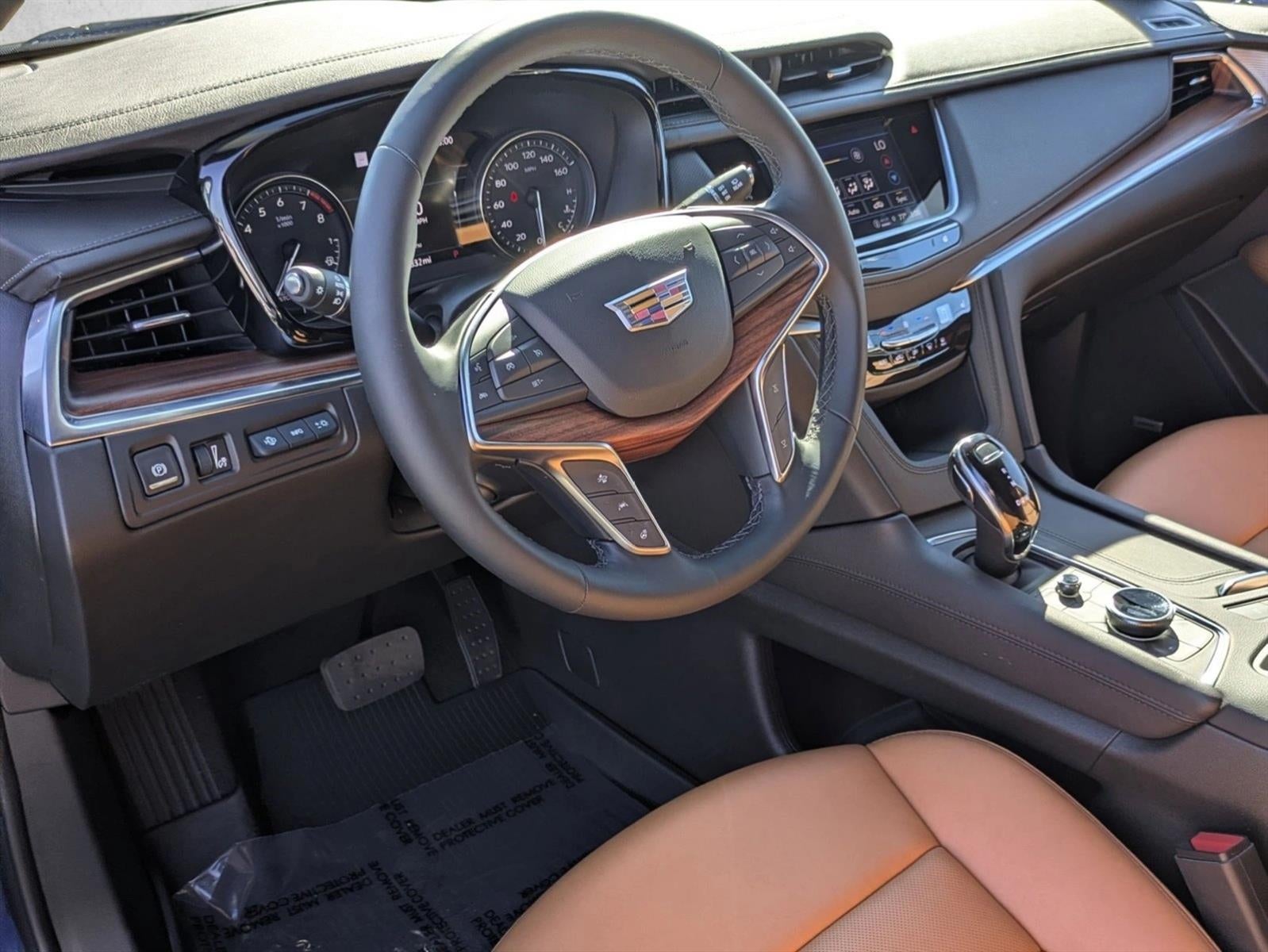 2025 Cadillac XT5 FWD 4dr Premium Luxury