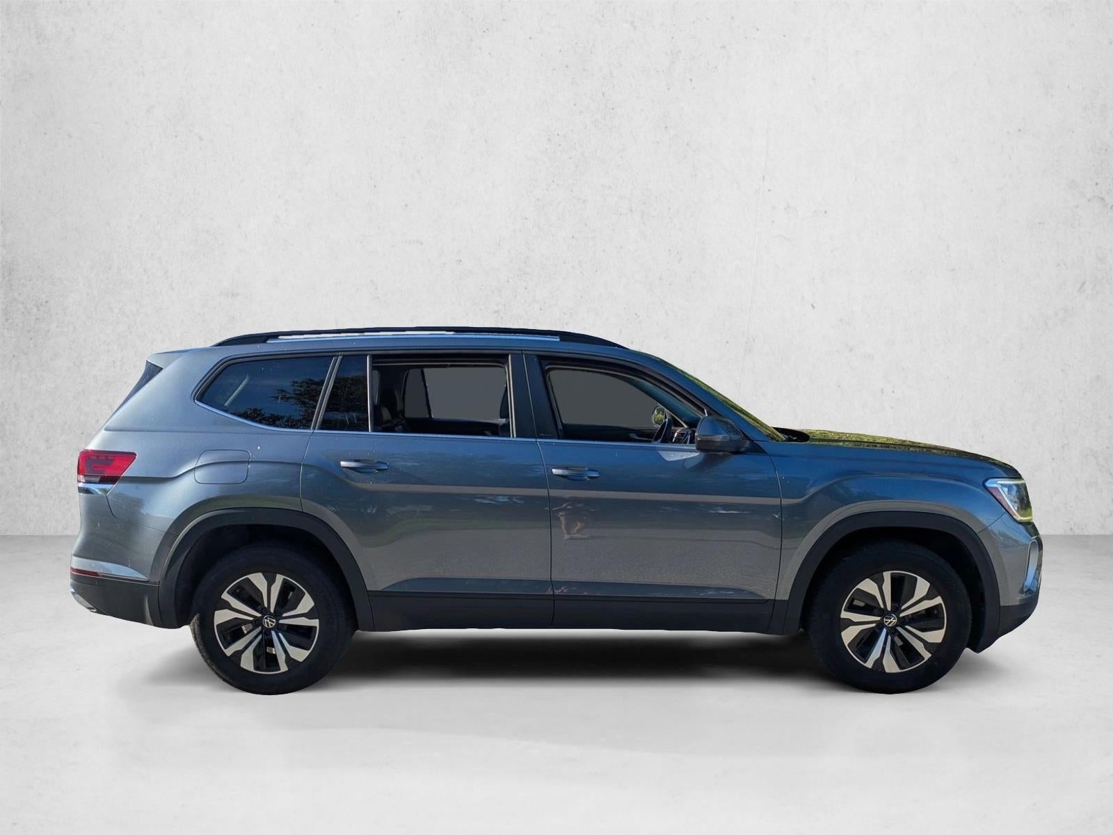 2025 Volkswagen Atlas 2.0T SE FWD