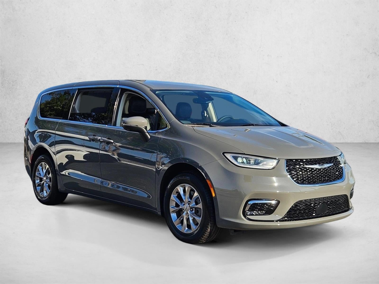2023 Chrysler Pacifica Touring L AWD