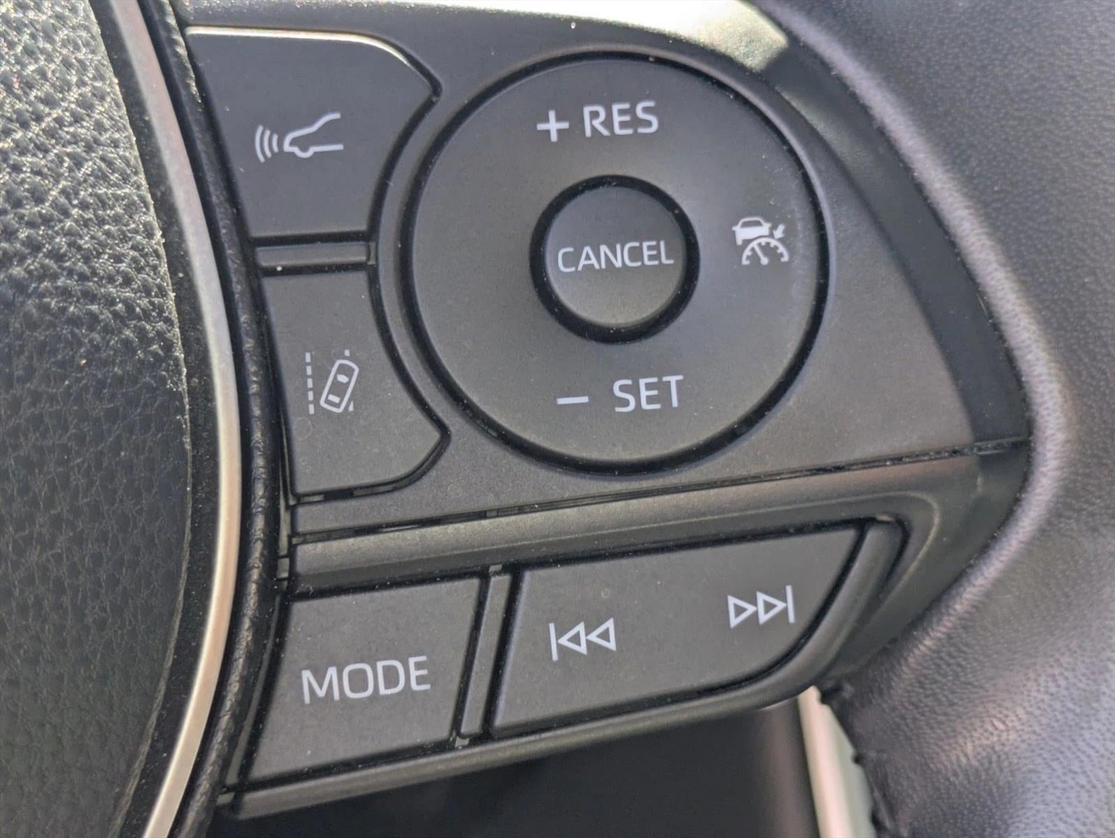 2019 Toyota RAV4 XLE Premium FWD (Natl)