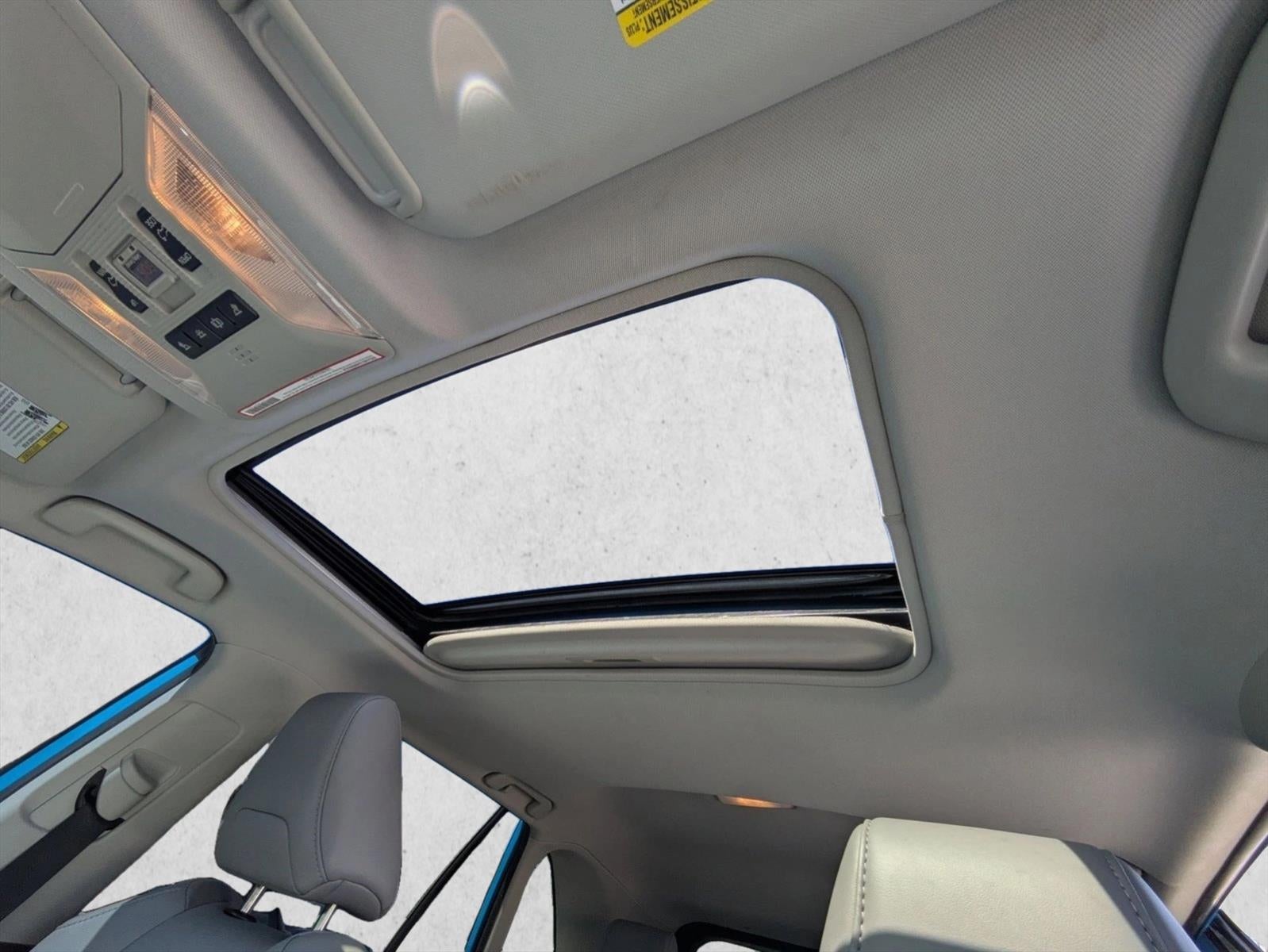 2019 Toyota RAV4 XLE Premium FWD (Natl)