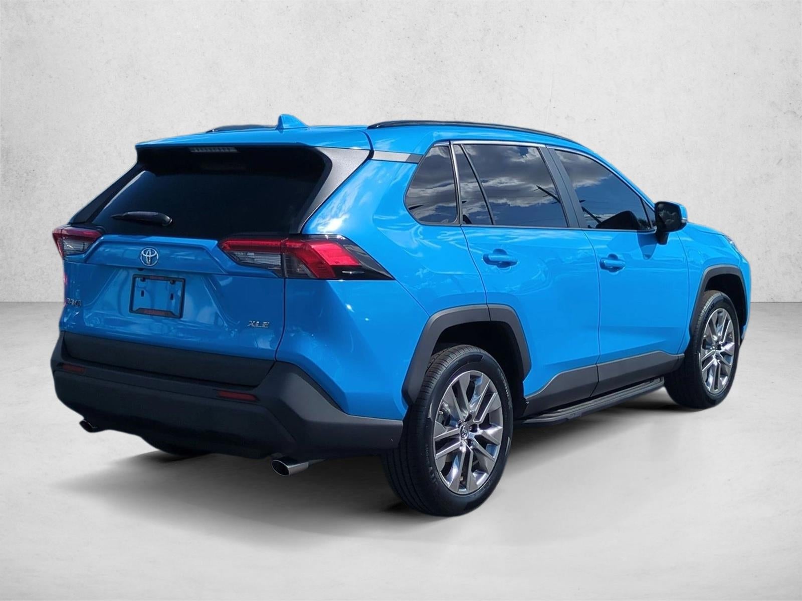 2019 Toyota RAV4 XLE Premium FWD (Natl)