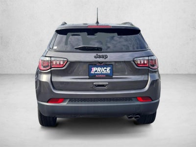 2022 Jeep Compass Altitude FWD