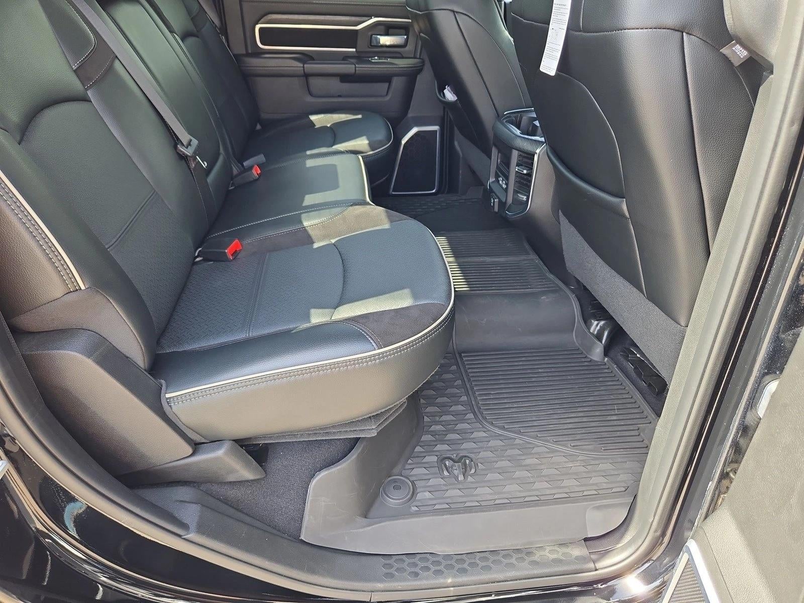 2024 RAM 3500 Laramie 4x4 Crew Cab 8' Box