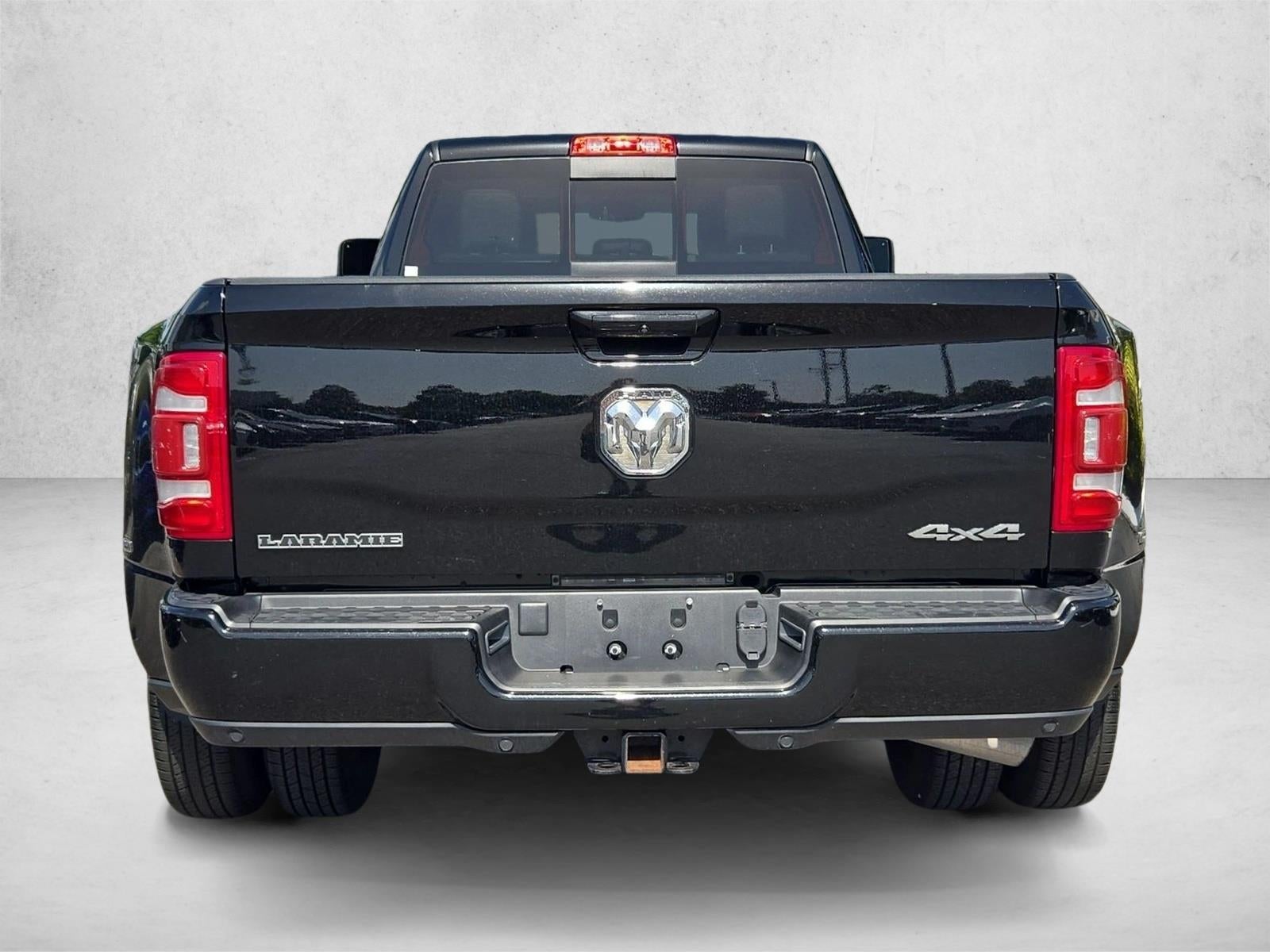 2024 RAM 3500 Laramie 4x4 Crew Cab 8' Box