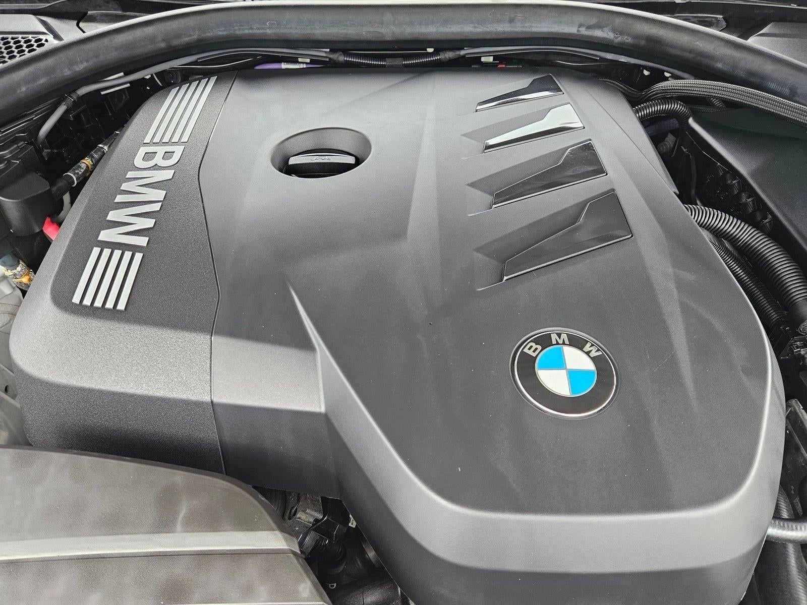 2025 BMW 330i Sedan