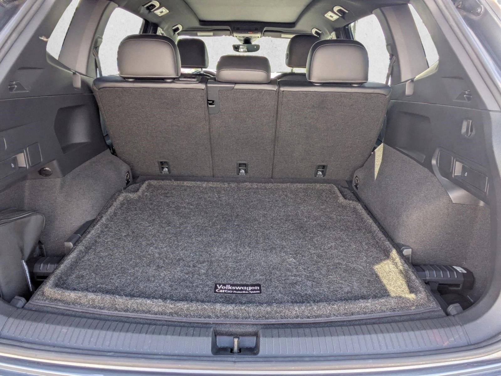 2022 Volkswagen Tiguan 2.0T SEL R-Line 4MOTION