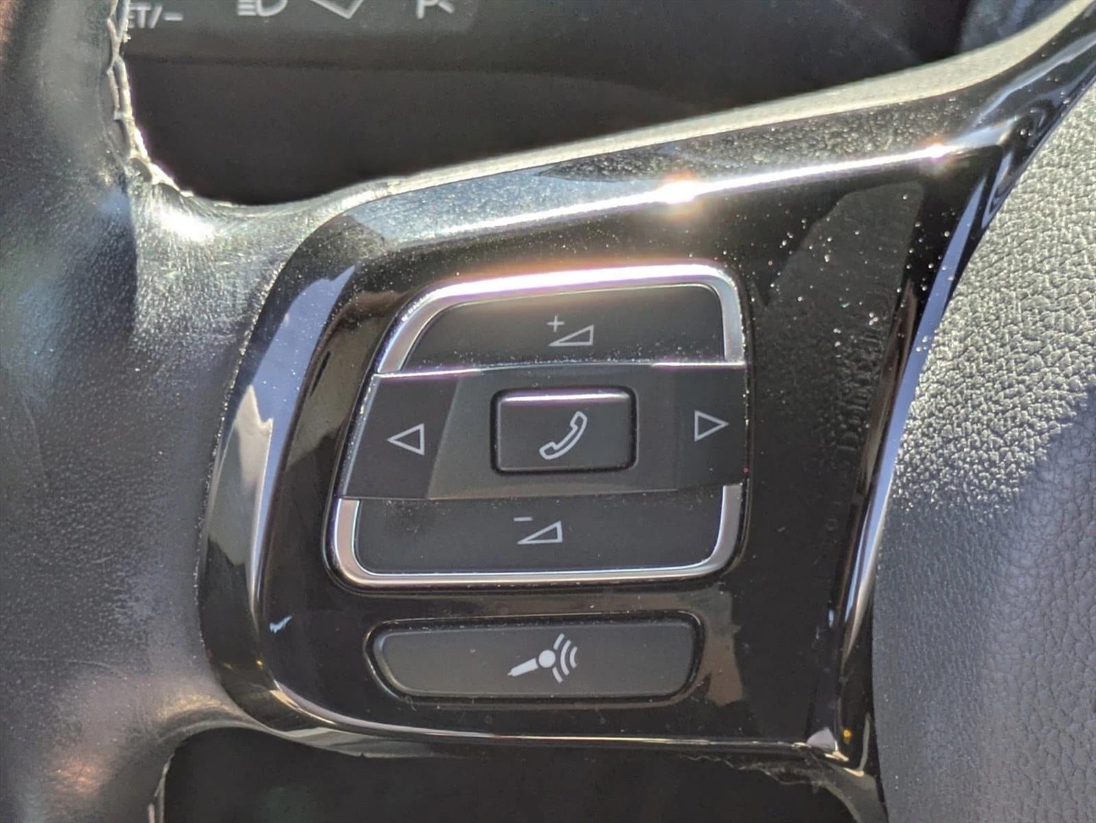 2016 Volkswagen Beetle Convertible 2dr Auto 1.8T Denim PZEV