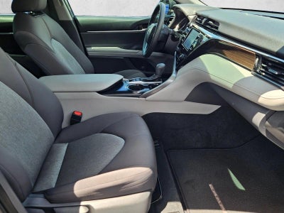 2020 Toyota Camry Hybrid LE CVT (Natl)
