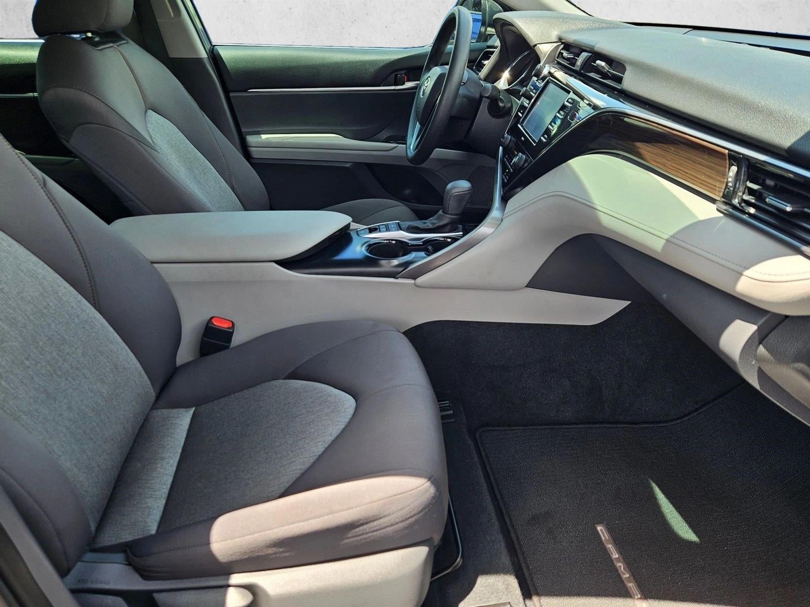 2020 Toyota Camry Hybrid LE CVT (Natl)