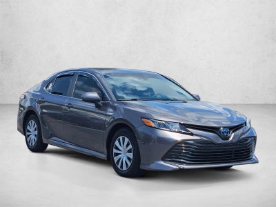 2020 Toyota Camry Hybrid LE CVT (Natl)