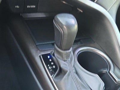 2023 Toyota Camry SE Auto (SE)