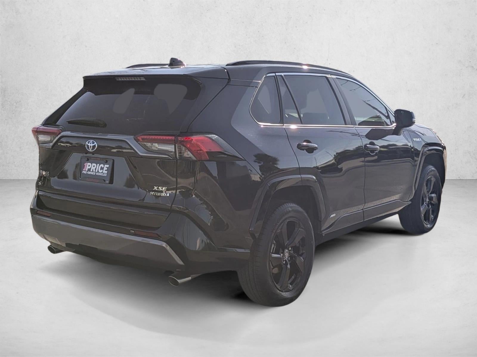 2020 Toyota RAV4 Hybrid XSE AWD (Natl)