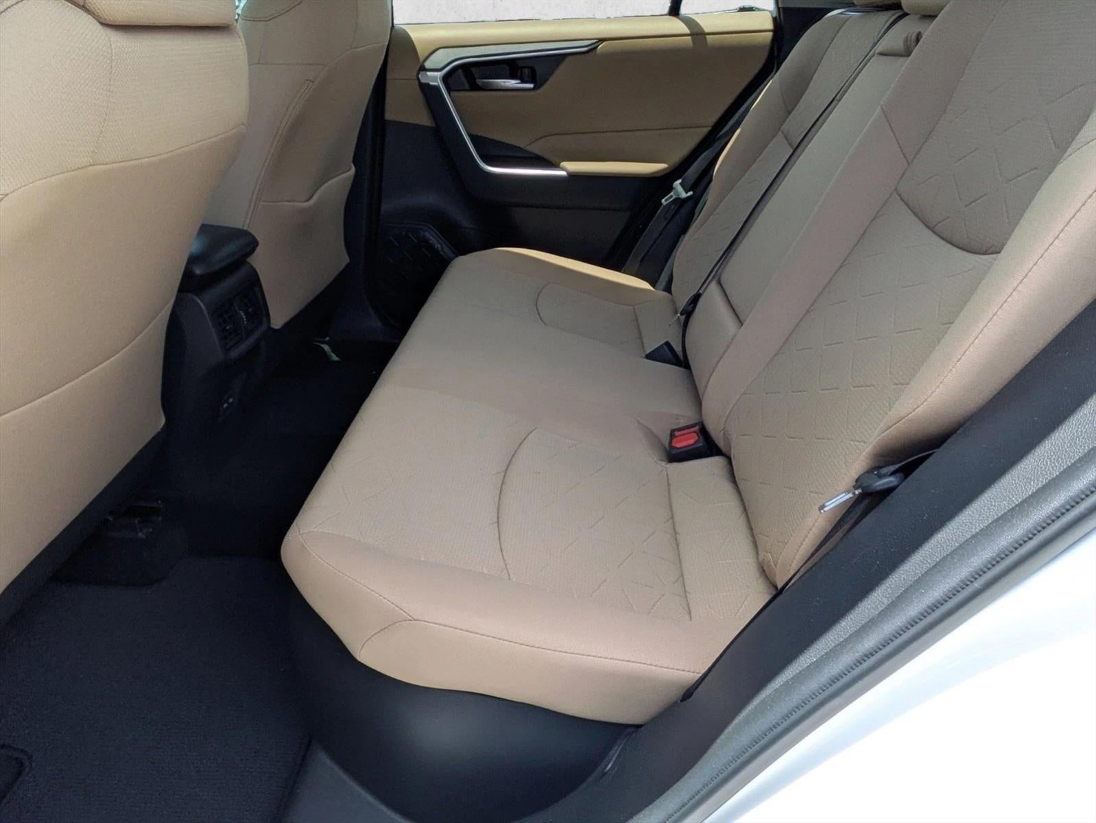 2024 Toyota RAV4 Hybrid XLE AWD (Natl)