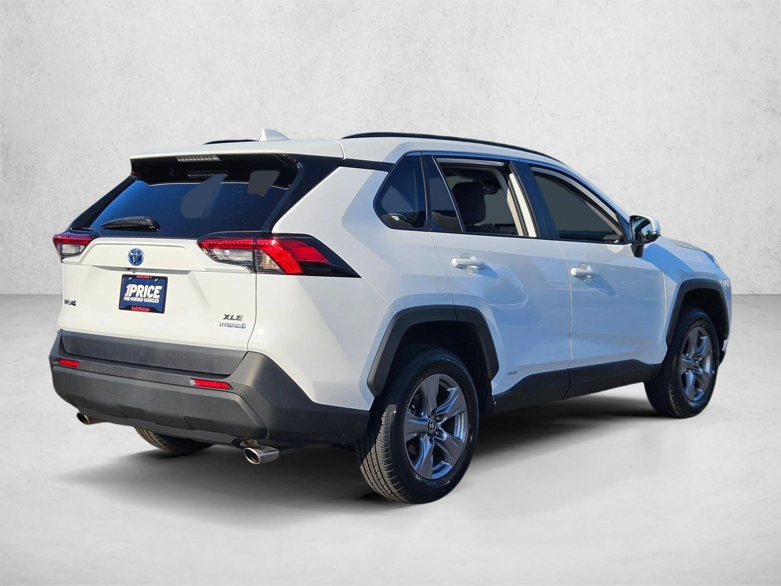 2023 Toyota RAV4 Hybrid XLE AWD (Natl)