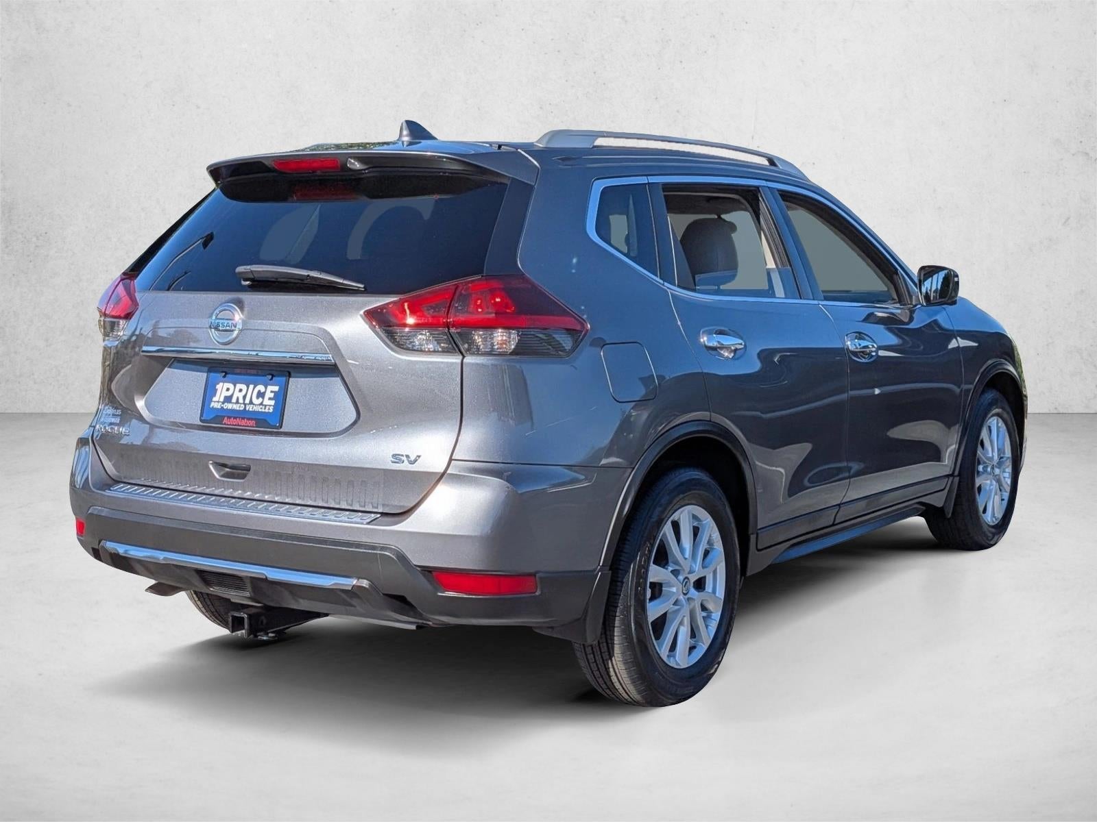 2018 Nissan Rogue FWD SV