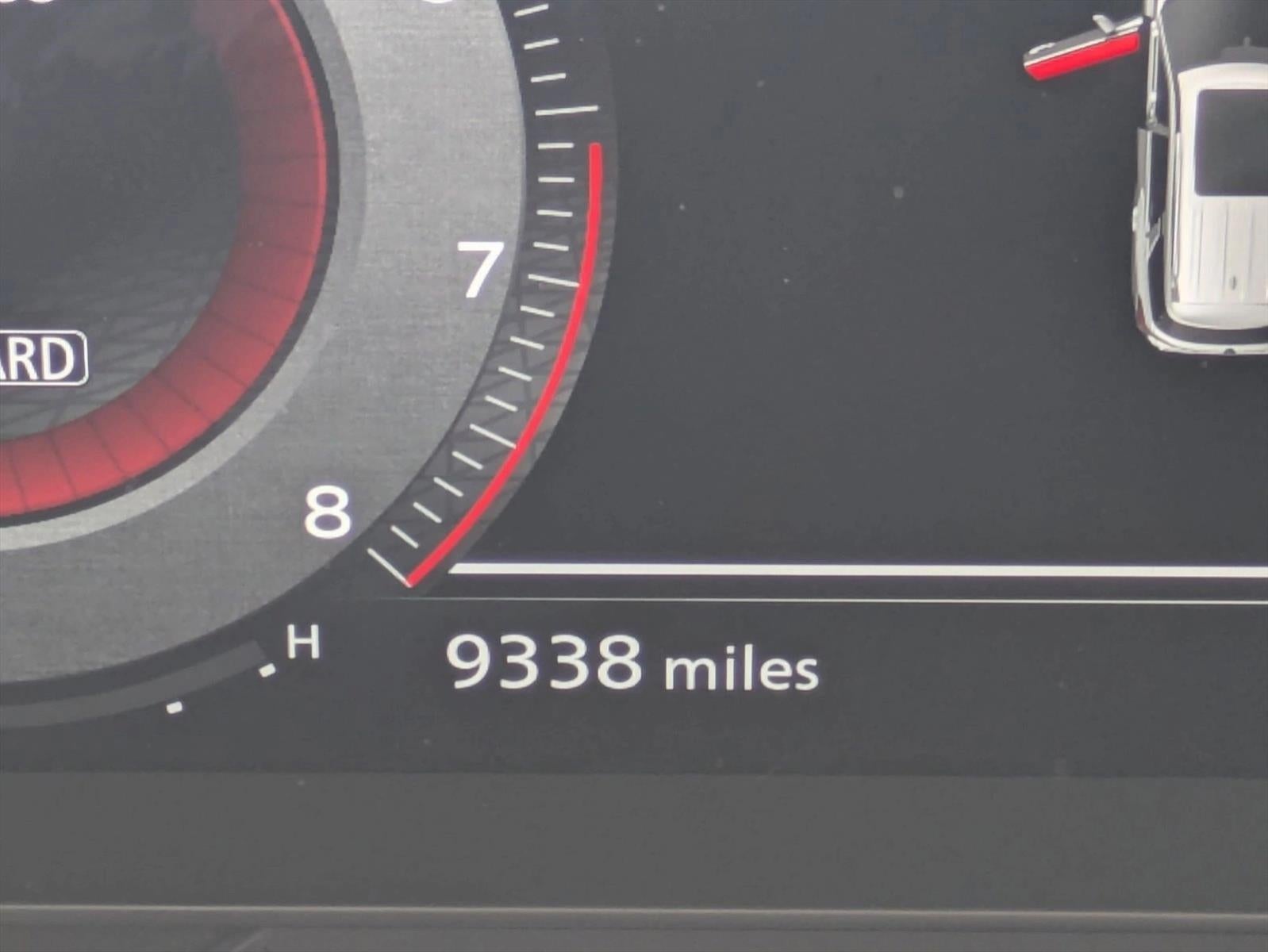 2025 Nissan Pathfinder Platinum 2WD