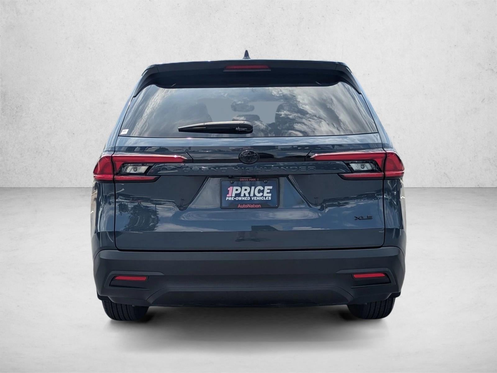 2025 Toyota Grand Highlander XLE FWD (Natl)