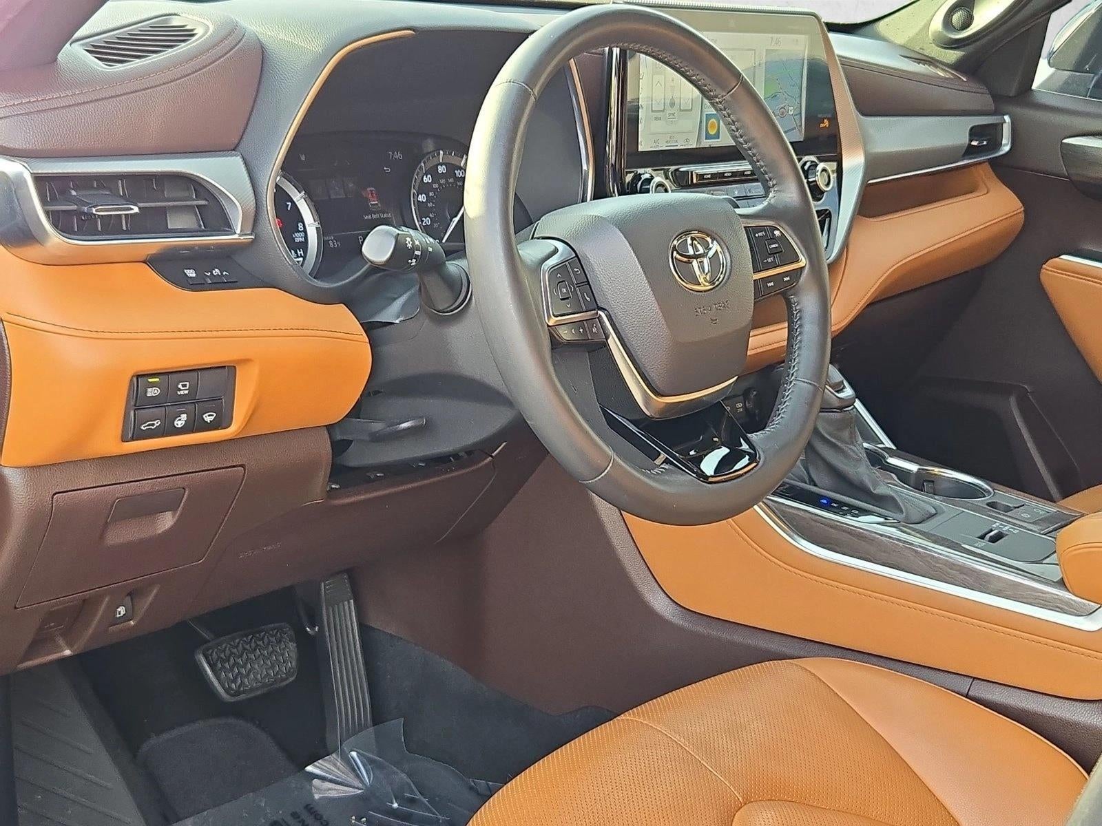 2021 Toyota Highlander Platinum FWD (Natl)
