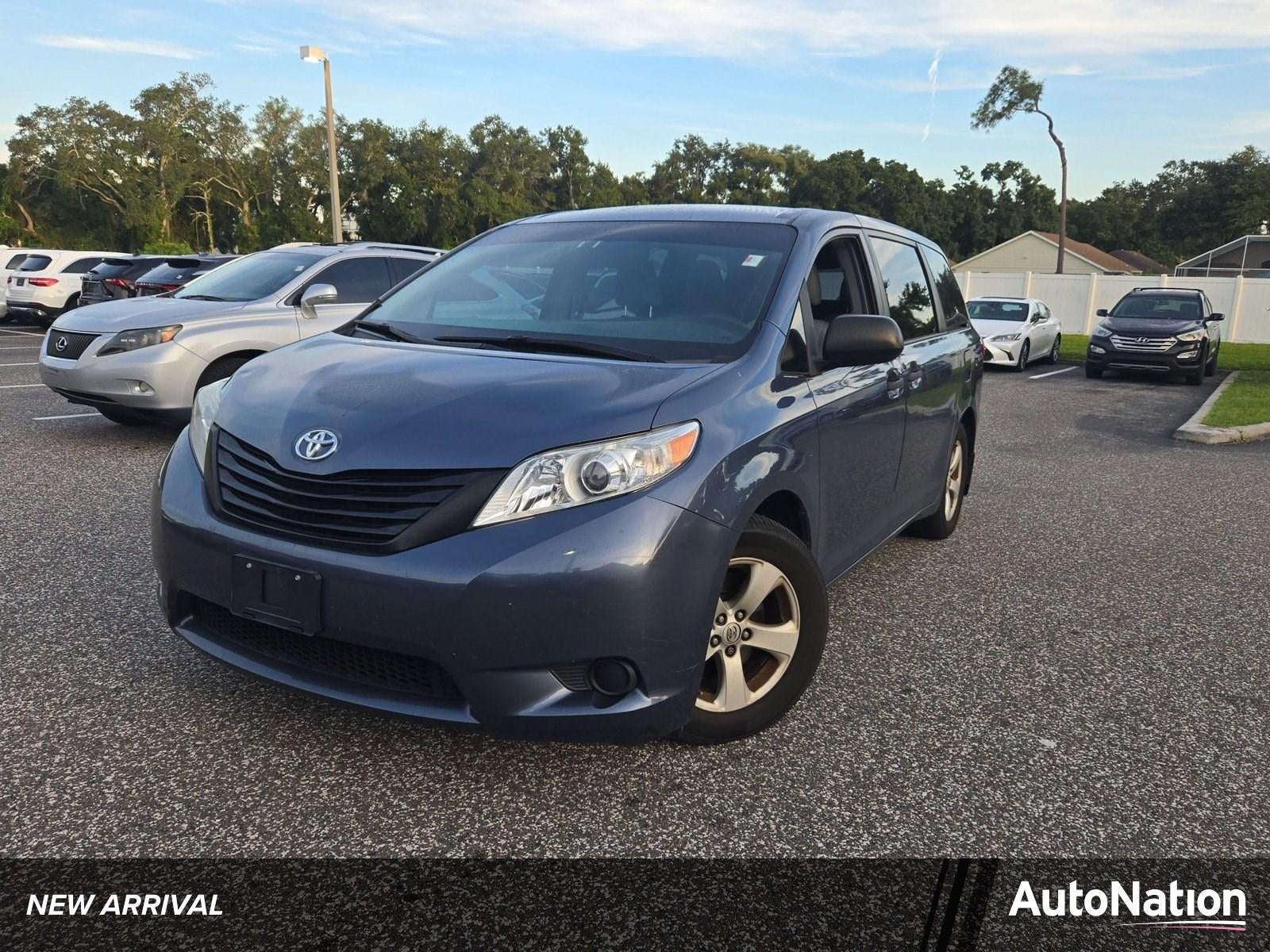 2017 Toyota Sienna L FWD 7-Passenger (Natl)